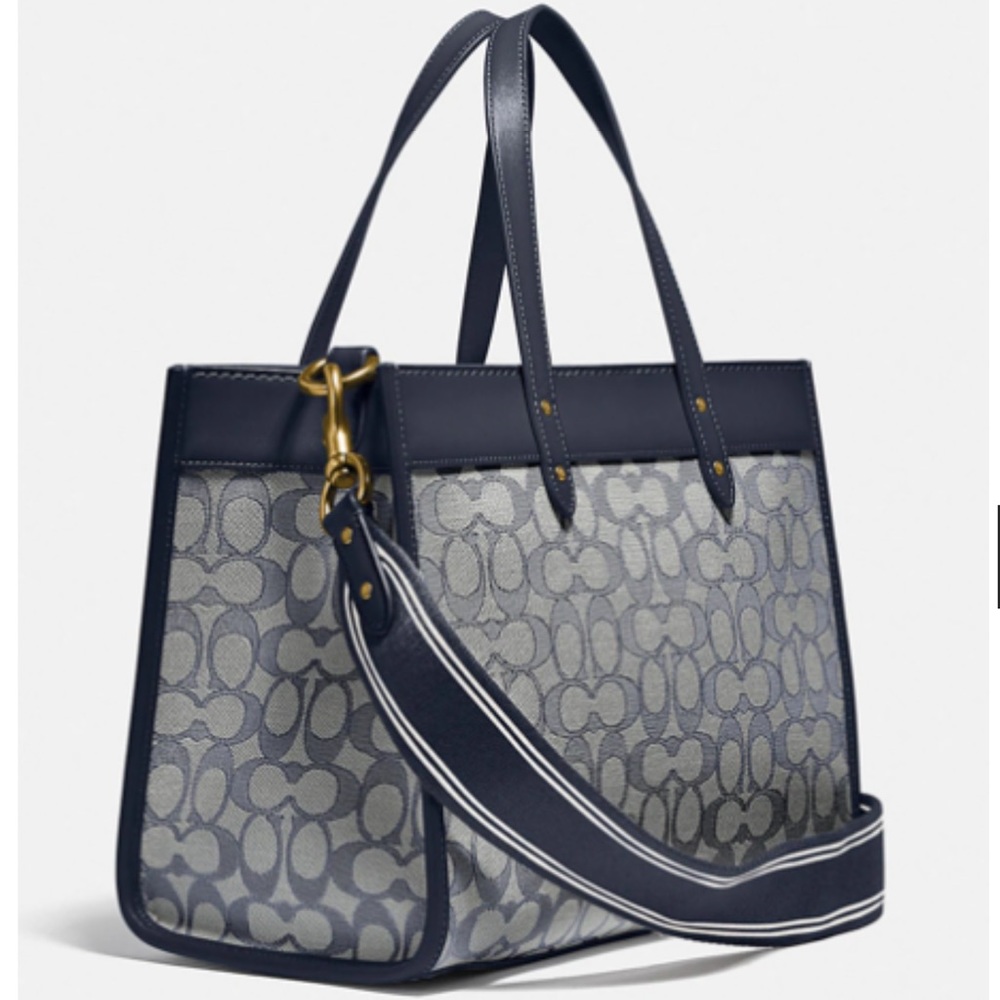 Coach Signature Jacquard Field Tote 30 - Picture 4 of 12